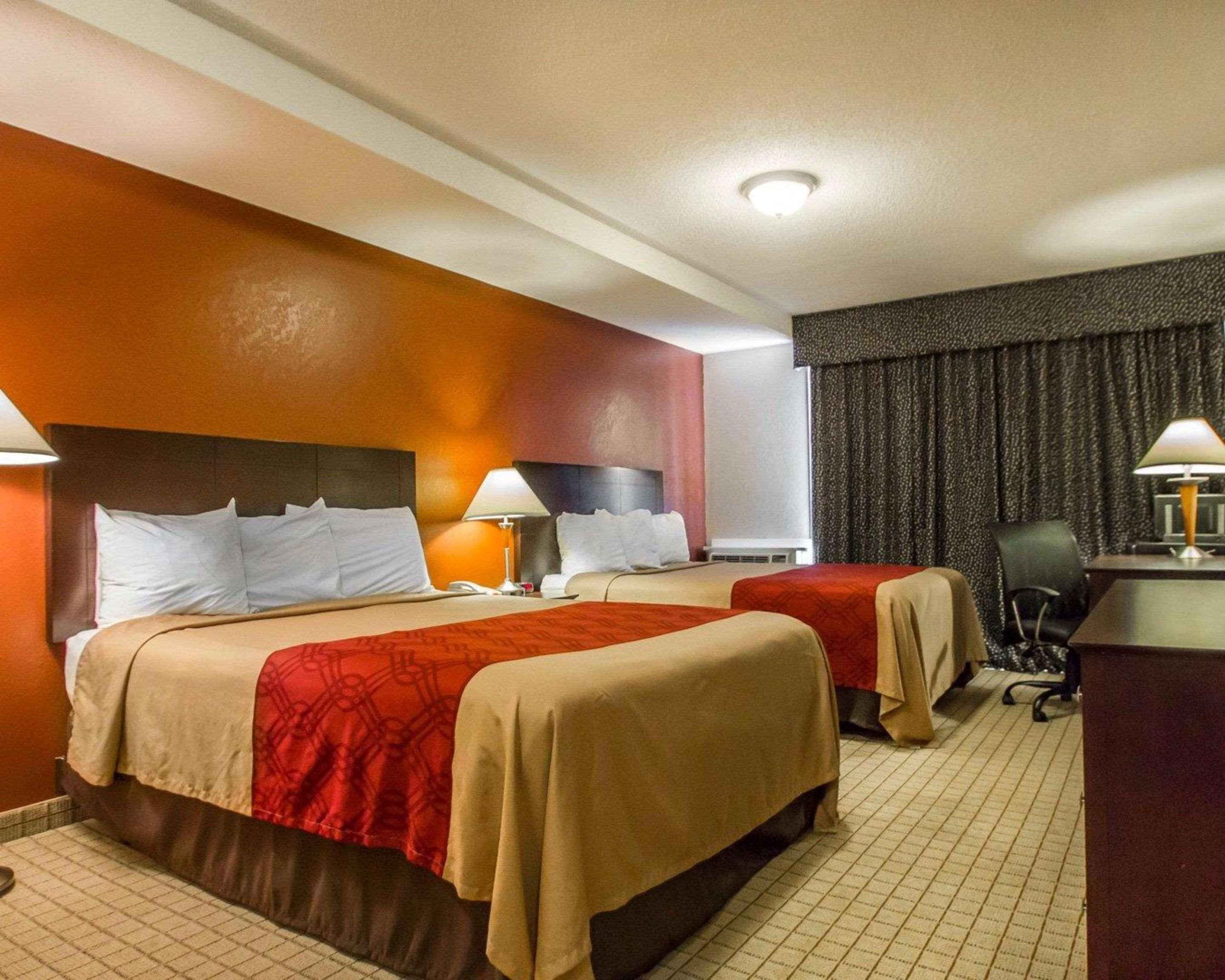 Econo Lodge Inn & Suites Old Saybrook - Westbrook Dış mekan fotoğraf