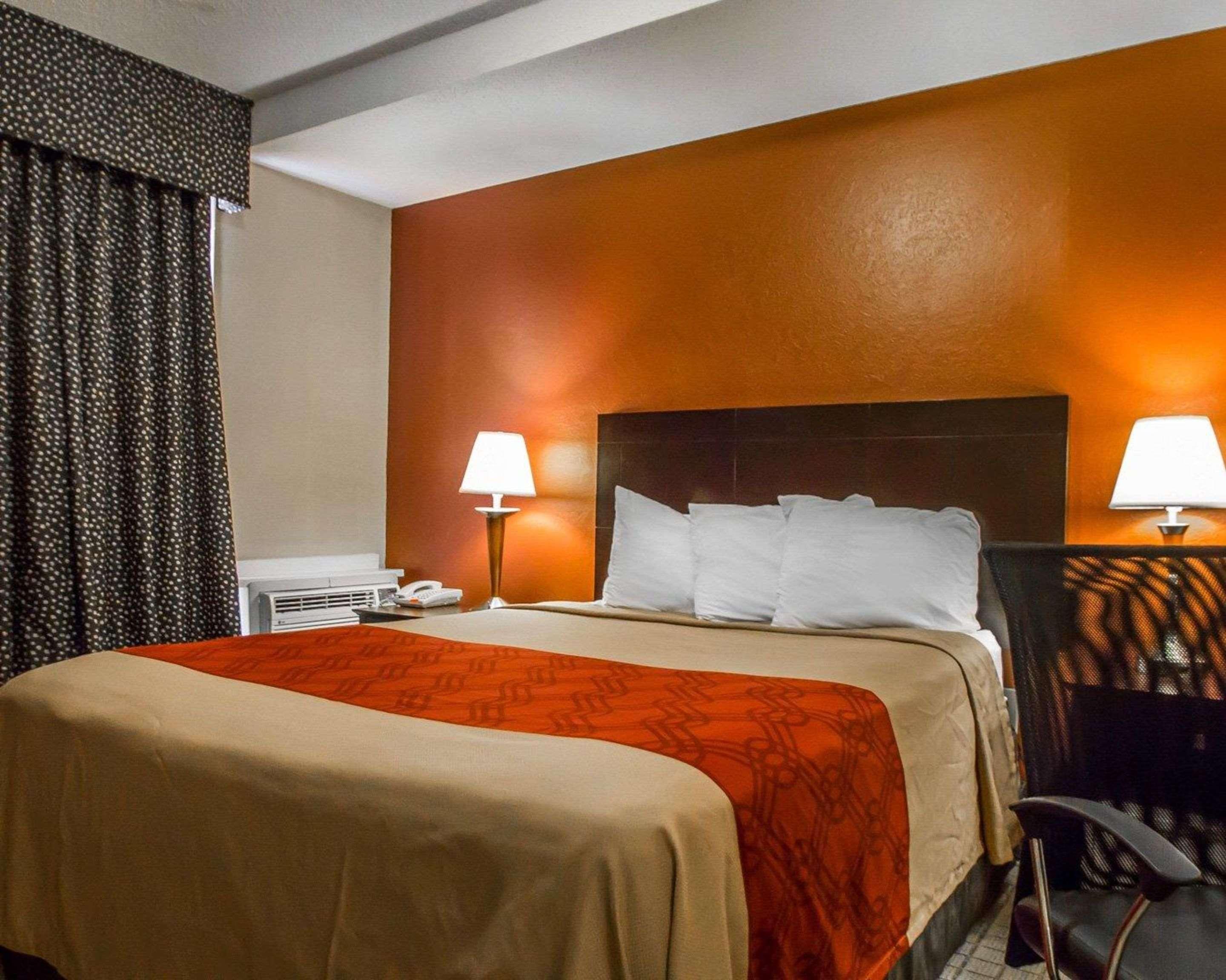 Econo Lodge Inn & Suites Old Saybrook - Westbrook Dış mekan fotoğraf