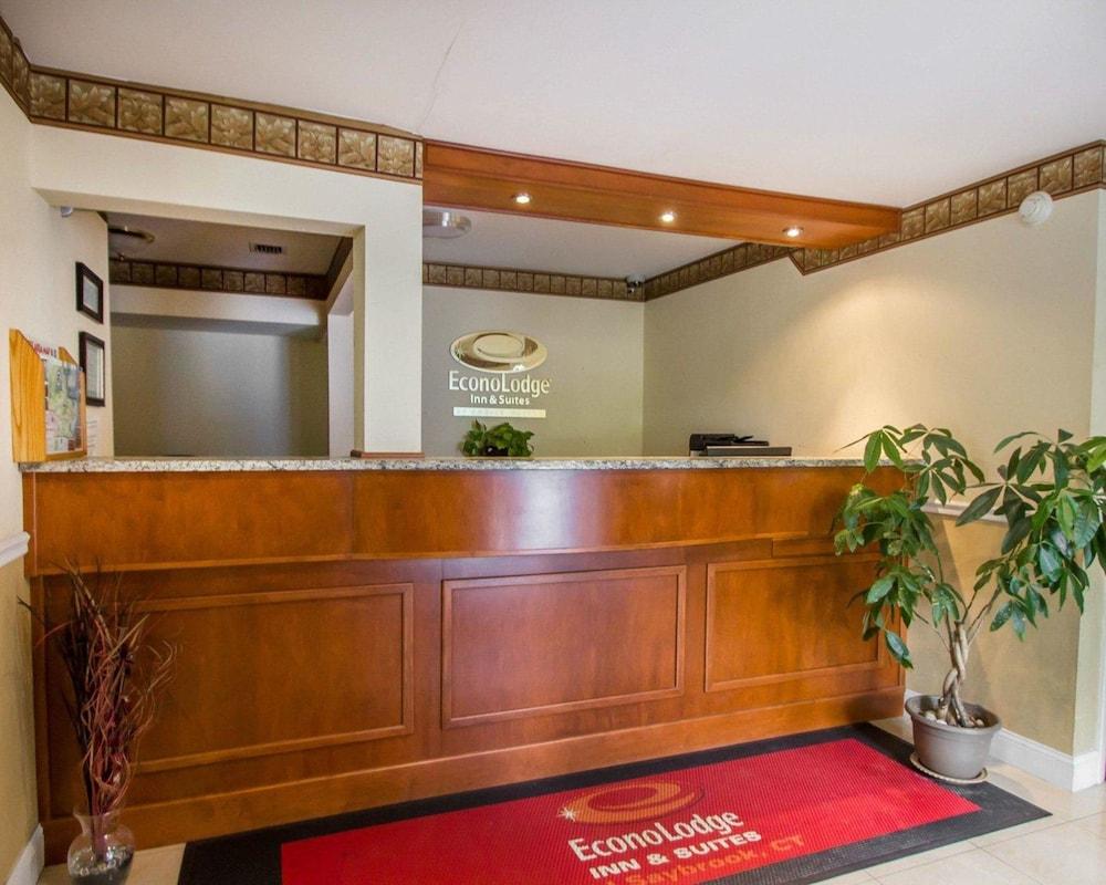 Econo Lodge Inn & Suites Old Saybrook - Westbrook Dış mekan fotoğraf