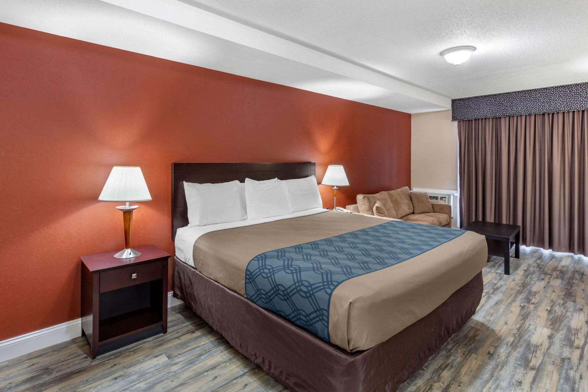 Econo Lodge Inn & Suites Old Saybrook - Westbrook Dış mekan fotoğraf