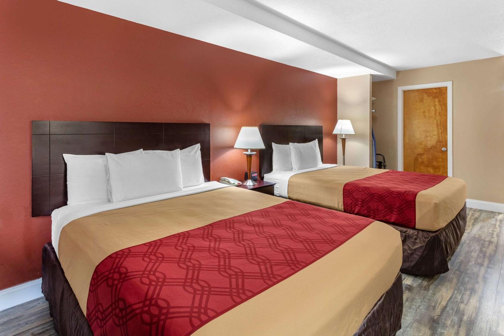 Econo Lodge Inn & Suites Old Saybrook - Westbrook Dış mekan fotoğraf