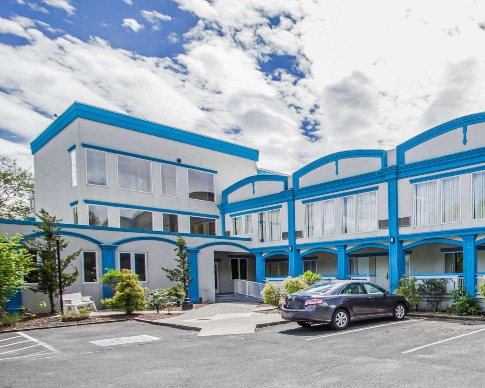 Econo Lodge Inn & Suites Old Saybrook - Westbrook Dış mekan fotoğraf